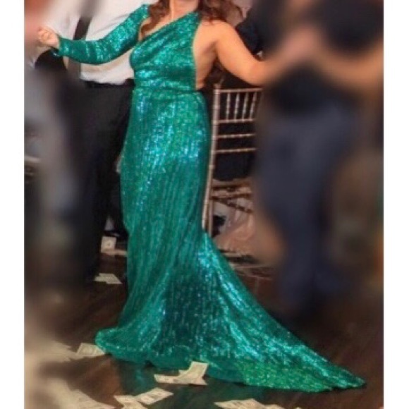 Portia&Scarlett green sequins long gown - Picture 2 of 3